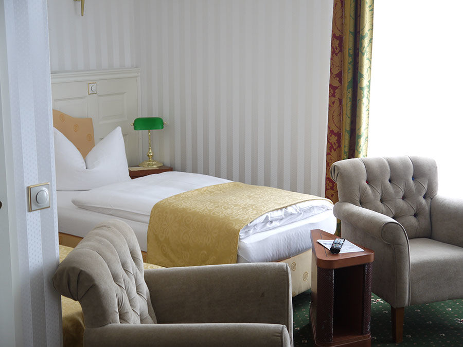 Landhotel Schwarzer Adler Suelzetal Pokoj fotografie